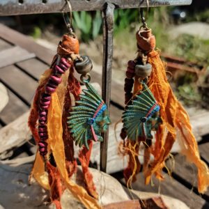 Boucles d'oreilles  amérindiens tons orangés/dorés Atome crochu®